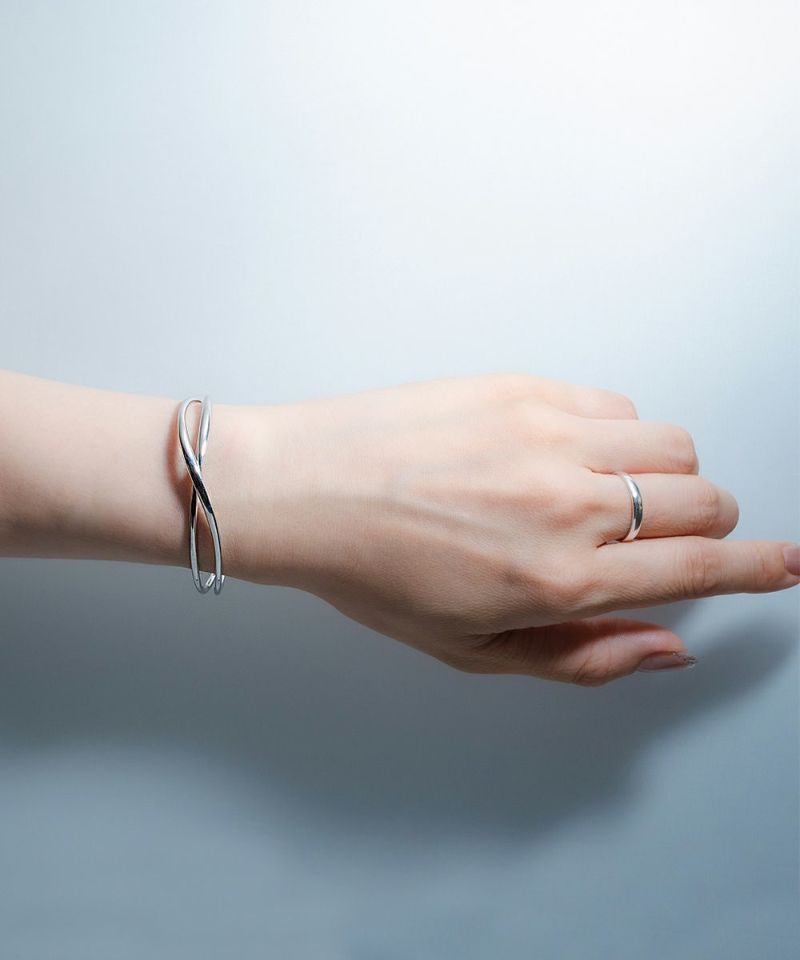 CROSS BANGLE SILVER | MATOW / マトウ 公式サイト | レディース